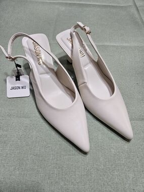 Jason Wu Women's Ivory Pointed Slingback Pumps